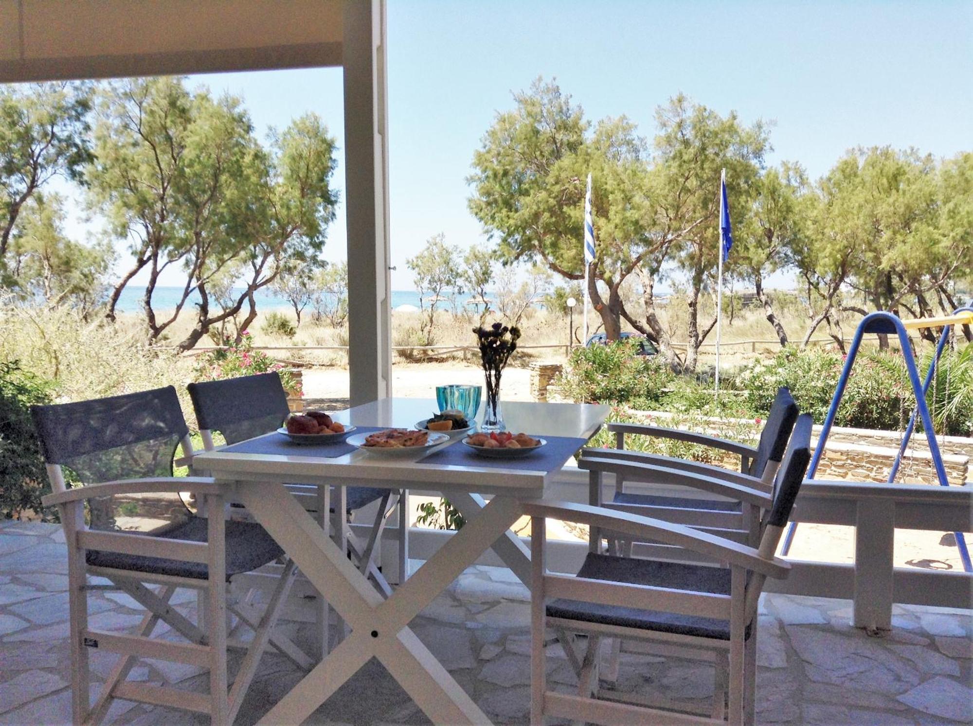 Nostos Beachfront Apartments & Studios Agios Ioannis  Eksteriør billede