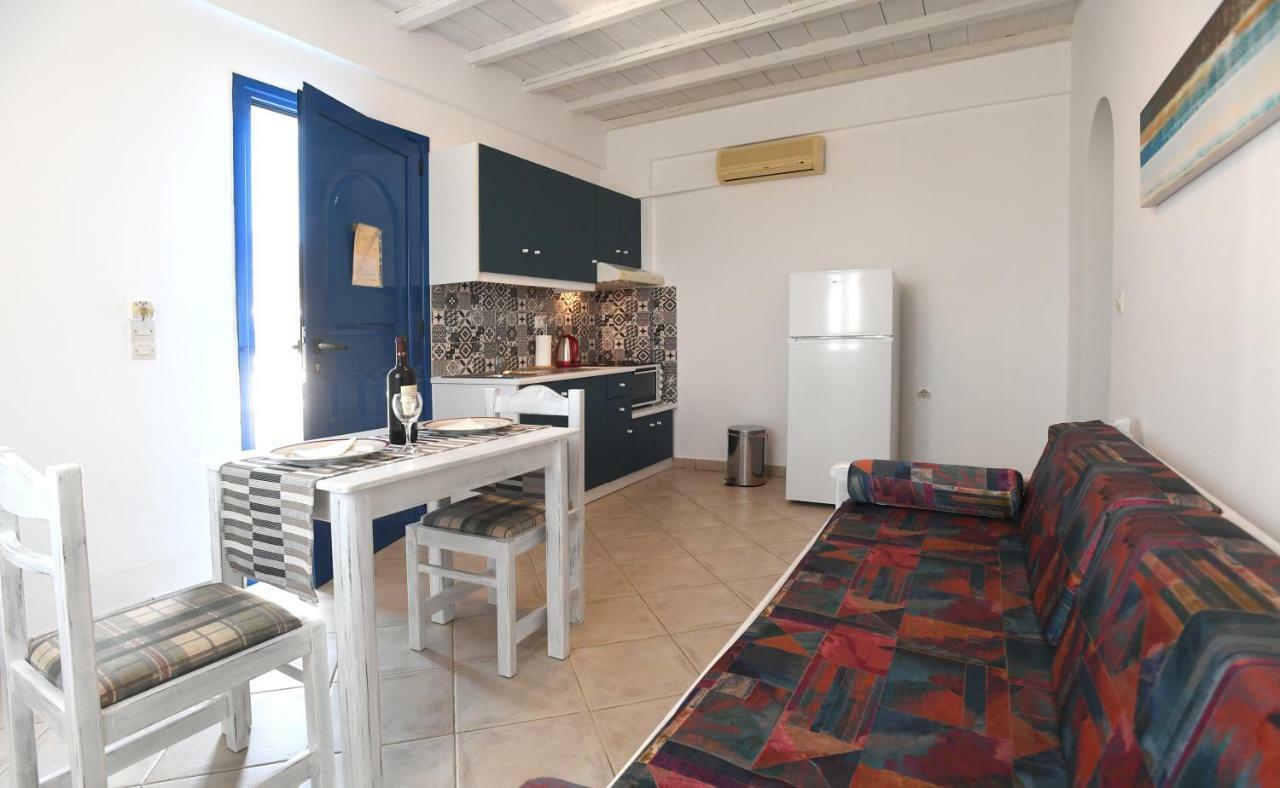 Nostos Beachfront Apartments & Studios Agios Ioannis  Eksteriør billede