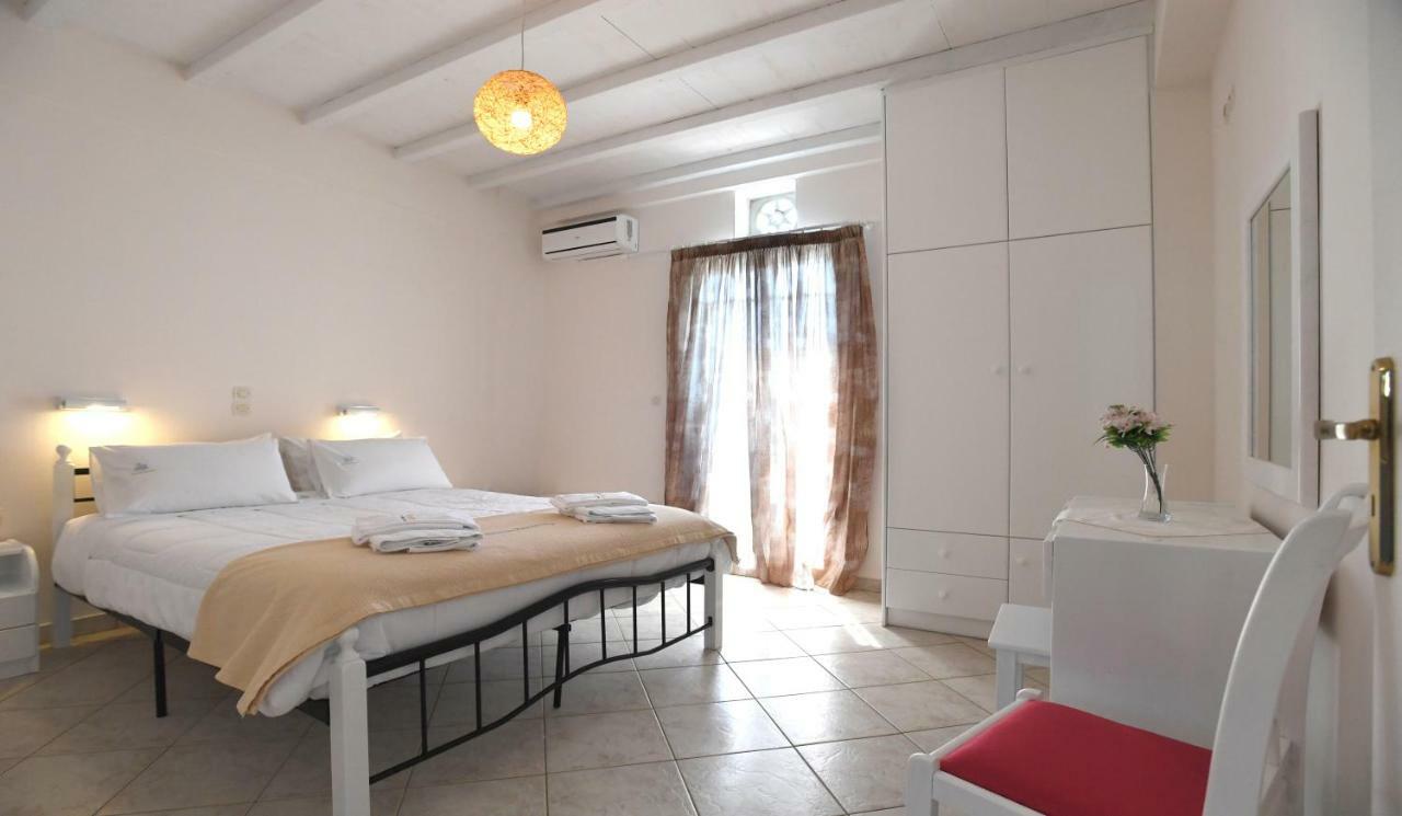 Nostos Beachfront Apartments & Studios Agios Ioannis  Eksteriør billede