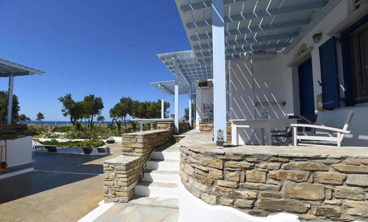 Nostos Beachfront Apartments & Studios Agios Ioannis  Eksteriør billede