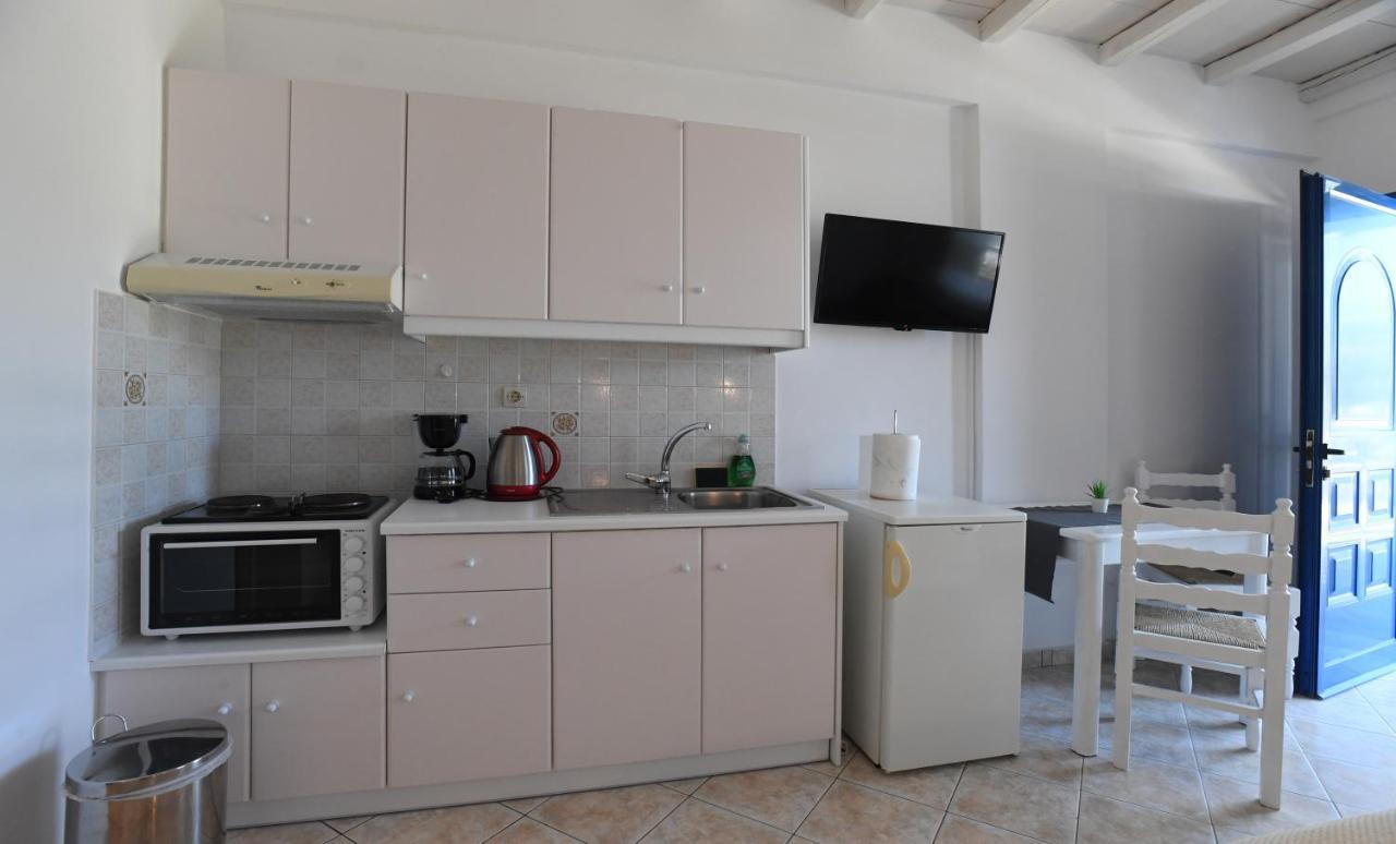 Nostos Beachfront Apartments & Studios Agios Ioannis  Eksteriør billede